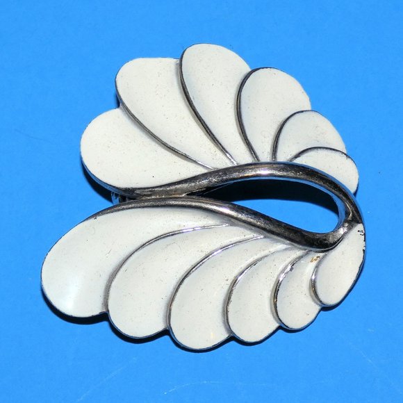 Image showcasing Jewelry | Vintage White Enamel Brooch Pin Leaf Feather Wing Abstract ...